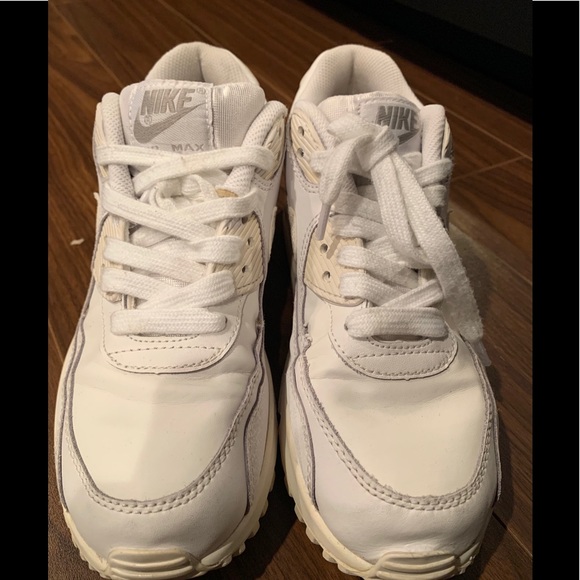 Nike Shoes - airmax size w 7-7.5 washed, new insole and laces!